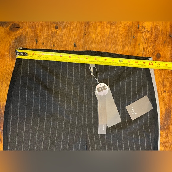 NWT- Lysse Ponte Pin Stripe High Waist Pants Wrinkle Resistant Waist Shaping - Picture 11 of 16